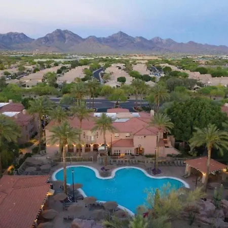Enjoy Two Outdoor Pools In This Resort Setting 1Bd Resort Condo